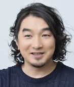 池田鉄洋の若い頃は？妻との出会いが運命的！カラオケに出演？