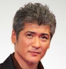 吉川晃司の若い頃はモニカ!紅白でやりたい放題!仮面ライダーも?