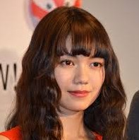 二階堂ふみの若い頃はモデル！女優デビューは？元彼は星野源と新井浩文？