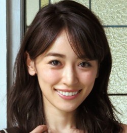 泉里香！浜千咲？身長体重は？ヤングジャンプで巻頭グラビア！
