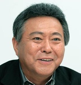 小倉智昭アナは吃音だった!競馬中継で頭角!カツラが取れた?
