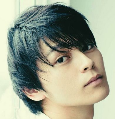 眞栄田郷敦の本名は？デビューは？岡山の高校で吹奏楽部？