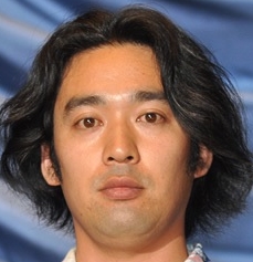柴﨑貴行の若い頃は？平成仮面ライダーで監督！俳優も？