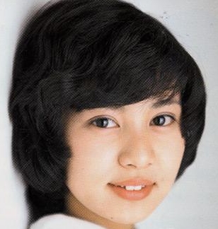 片平なぎさの若い頃は純愛？スチュワーデス物語で手袋？船越英一郎と結婚寸前？