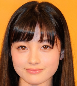 橋本環奈が銀魂の神楽役で白目に鼻ほじりに変顔炸裂！