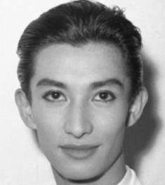 美輪明宏の少年時代は？実家破産で高校中退も銀巴里と専属契約！