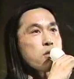 武田鉄矢の昔は泉谷しげるのスカウトで上京し母に捧げるバラードがヒット!