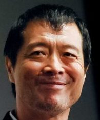 矢沢永吉は昔35億の詐欺被害も借金完済したうえ15億ビル建設していた！
