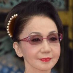 岩下志麻の女優業休業は夫・篠田正浩の介護のためだった!