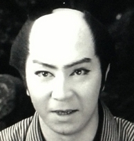 若山富三郎の若い頃は破格待遇もパッとせず？干されたことも！