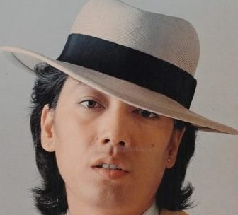 沢田研二の若い頃は「許されない愛」「危険なふたり」が大ヒット!