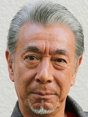 高田純次の生い立ちは?幼少期は祖母と継母の板挟みだった!