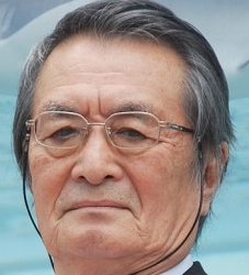 山崎努の現在は?生きてる?死去?ガンの手術をしていた!