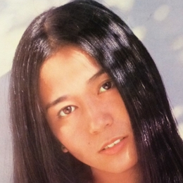 南沙織の旦那は篠山紀信！息子はタレントの篠山輝信！