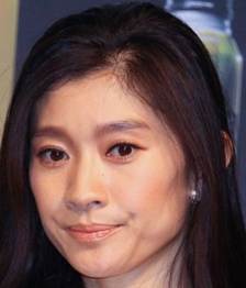 篠原涼子は市村正親と離婚するも息子の親権は譲っていた！