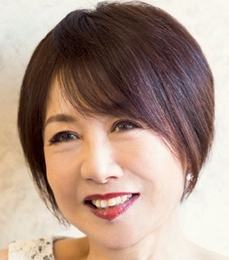 奈美悦子の生い立ちは？母子家庭も母親の実家で裕福に育っていた！