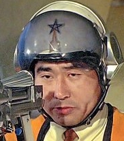 毒蝮三太夫は若い頃「ウルトラマン」のアラシ隊員役で大ブレイク!