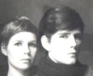 スチュアート･サトクリフとアストリッド･キルヒャーは互いに一目惚れだった！
