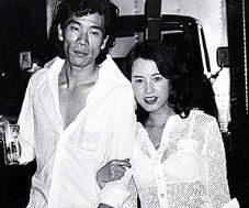 阿木燿子と宇崎竜童の馴れ初めは？