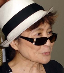 オノ･ヨーコは昔5歳の娘(長女)に絶縁されていた！