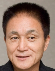 小田和正は交通事故で九死に一生を得ていた!