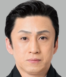 松本幸四郎(10代目)は舞台から3m下の奈落に転落し大怪我をしていた！
