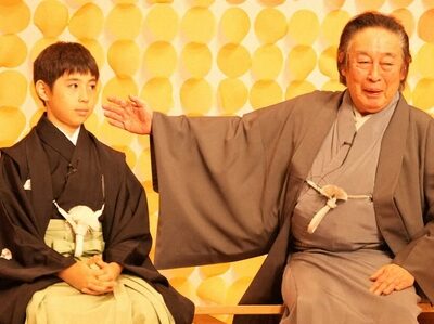 尾上菊五郎(7代目)の孫(娘の息子)は初代尾上眞秀！