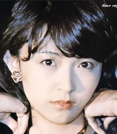 藤村美樹が若い頃は紅白歌合戦でバックダンサーやコーラスを務めていた！