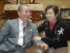 小川宏と妻