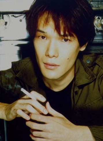 黒沢健一