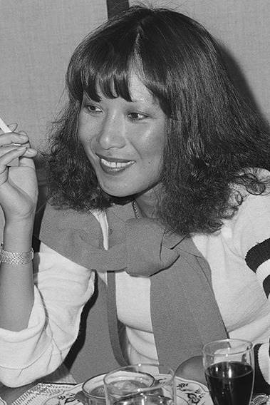 安井かずみ