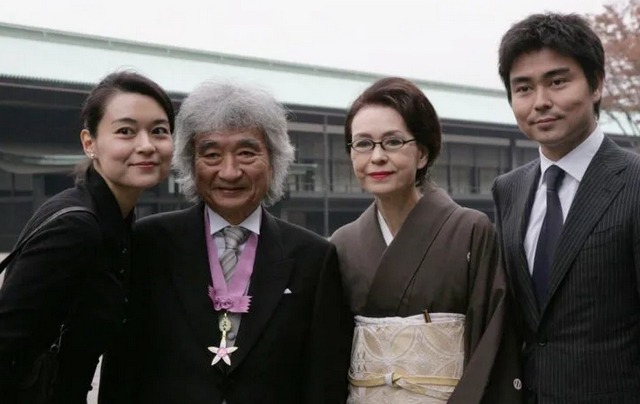 小澤征良と家族